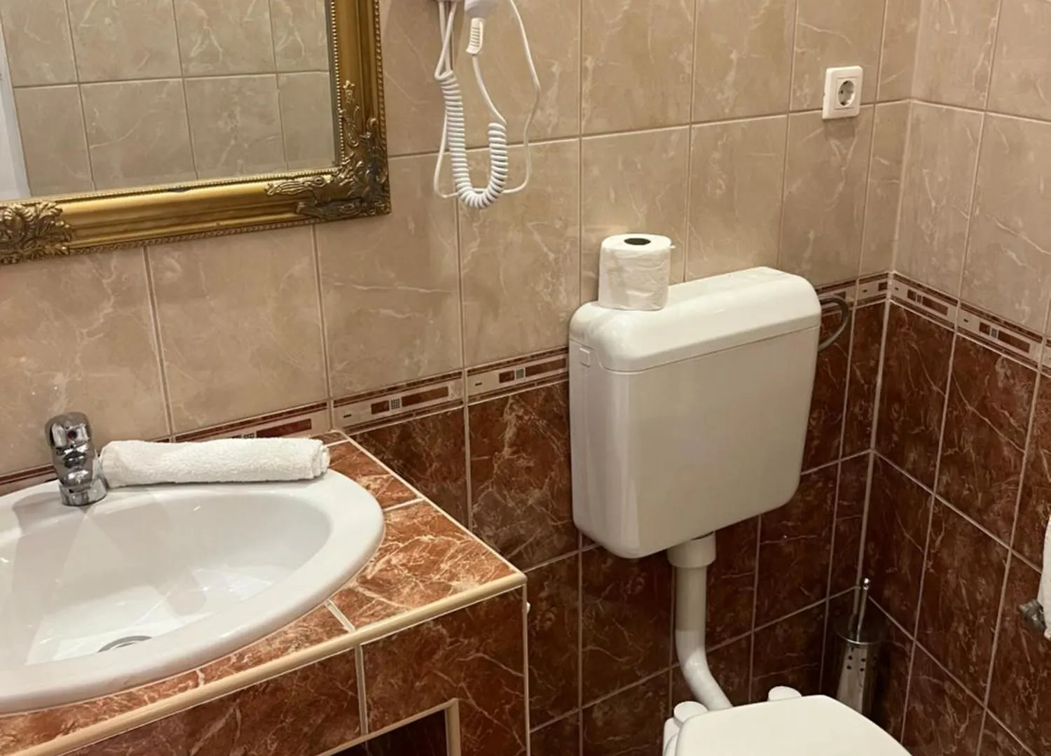 Millionrosesvintage Apartmanhotel Vaci Street Free Airconditioner And Coffee Budapest Apartman