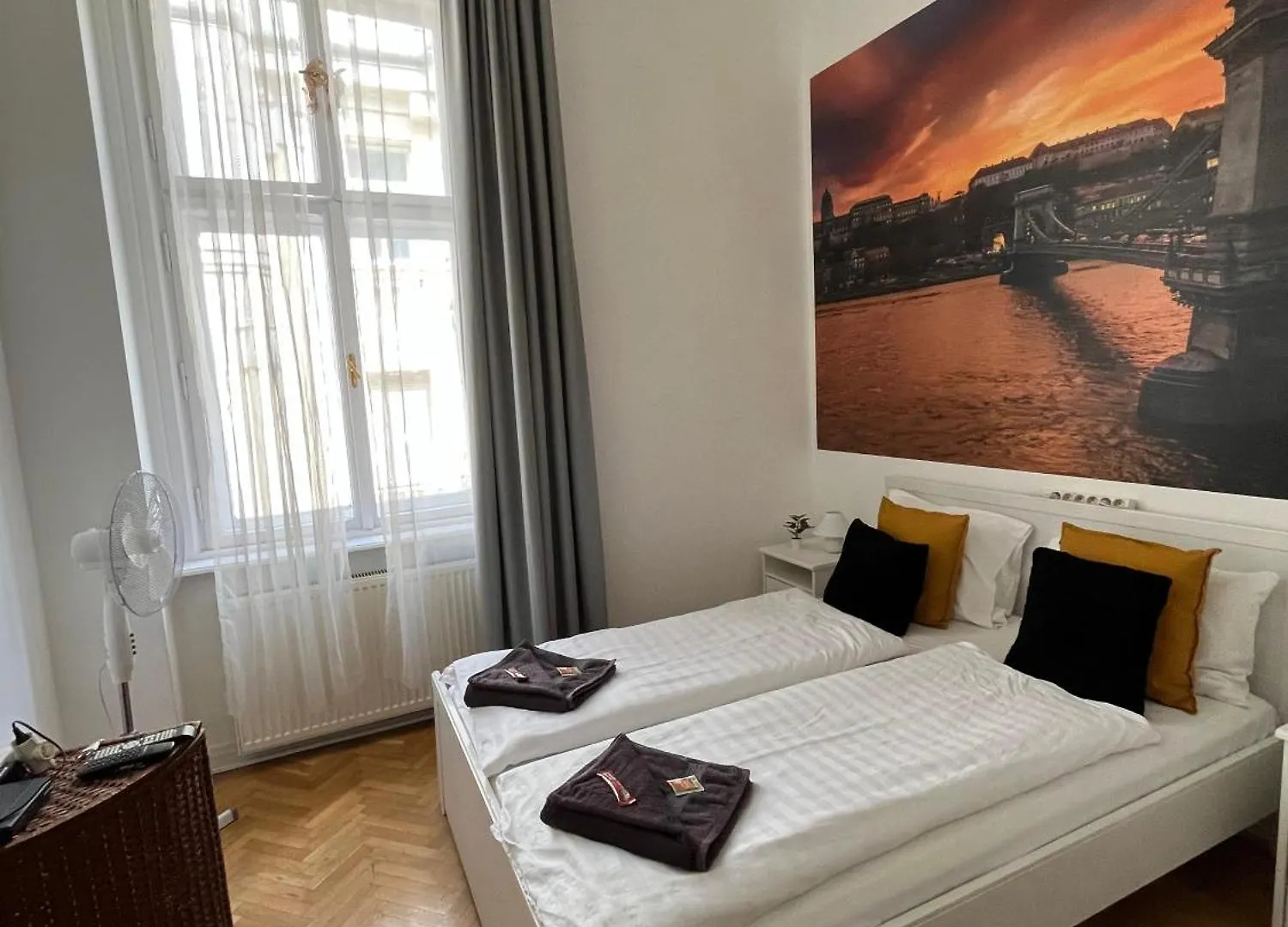 Apartman Millionrosesvintage Apartmanhotel Vaci Street Free Airconditioner And Coffee Budapest Magyarország
