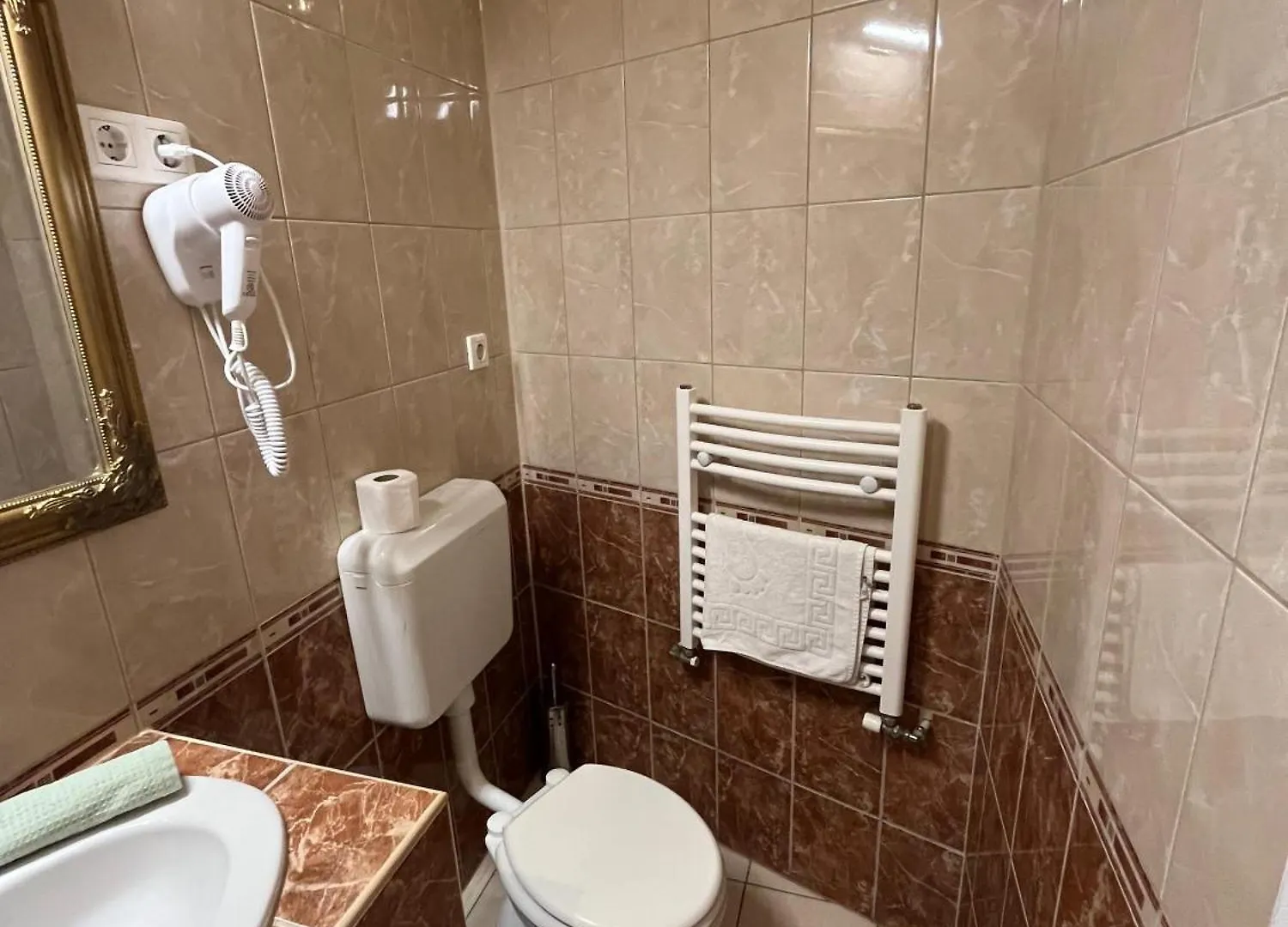Apartman Millionrosesvintage Apartmanhotel Vaci Street Free Airconditioner And Coffee Budapest