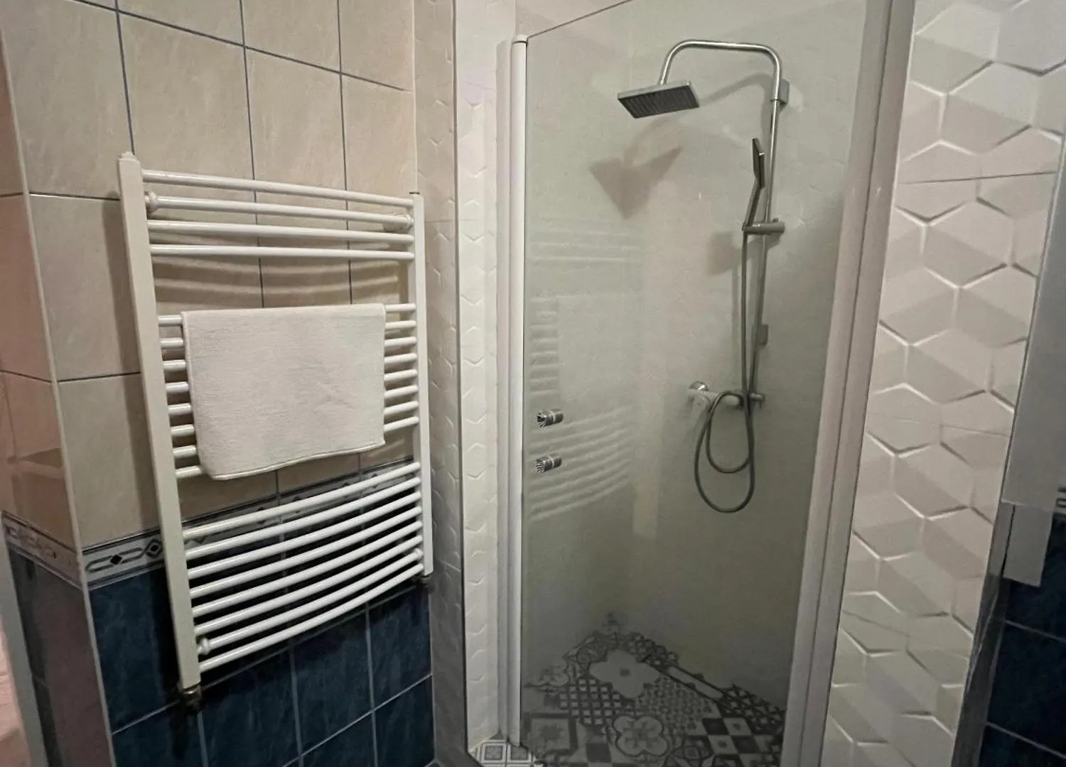 Millionrosesvintage Apartmanhotel Vaci Street Free Airconditioner And Coffee Budapest 0*,  Magyarország